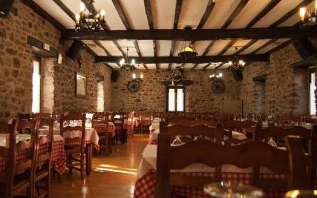 Hotel Restaurante Urgain II