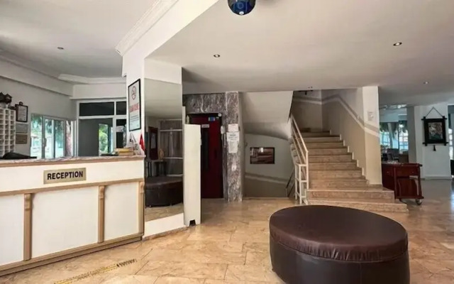 Hotel Albora