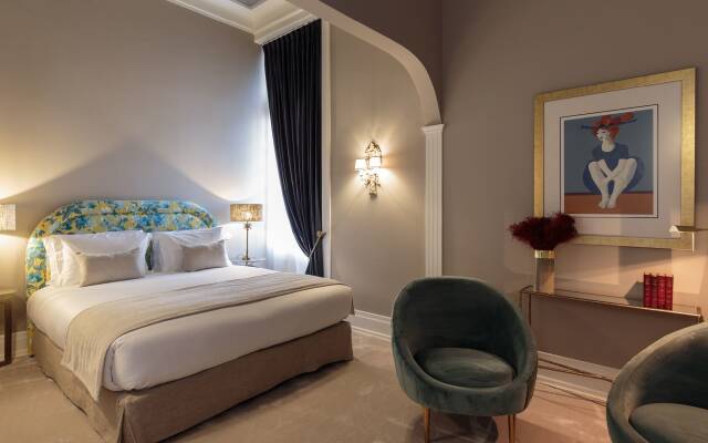 Dear Lisbon -Valmor Palace