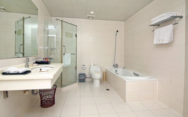 Magnotel Hotel·Linyi Yinan Huashan Road