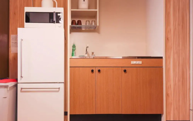 Grand Court Namba 605