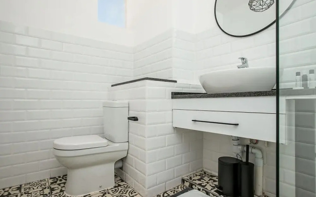 116 Illovo Mews Studio