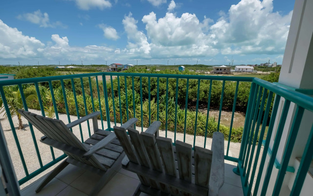 Best Western Grand Baymen Gardens
