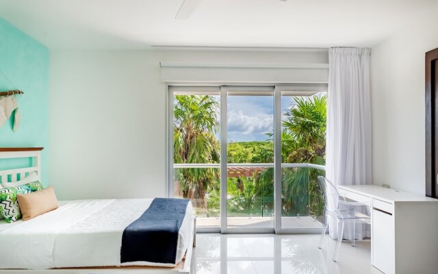 Casa Almajuma 415 S 2 Bedroom Condo by RedAwning