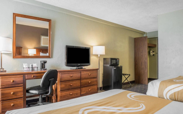 Quality Inn University Center
