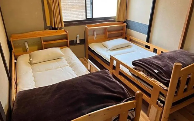 Guesthouse Matsushiro Walkers – Guest Rooms – Nagano