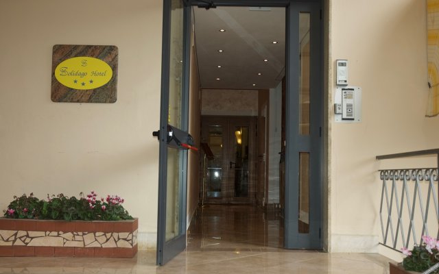 Solidago Hotel