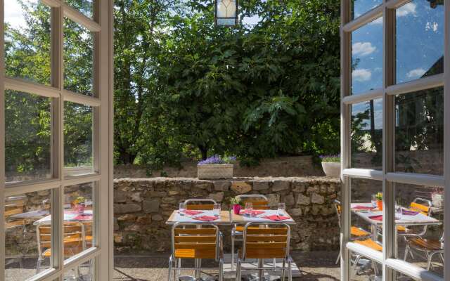 Best Western Blanche De Castille Dourdan