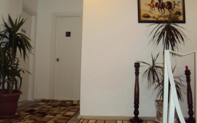 Teos Hotel