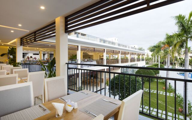 Diamond Bay Condotel - Resort Nha Trang