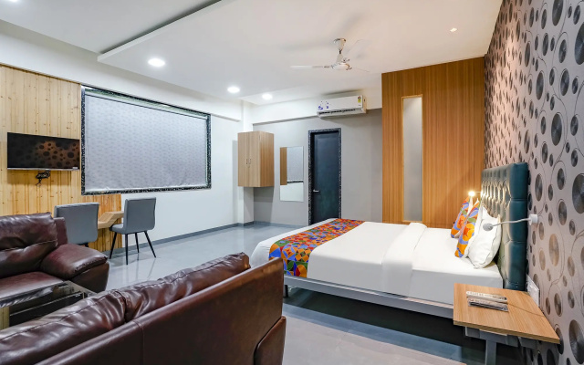 Fabhotel Arc Palace