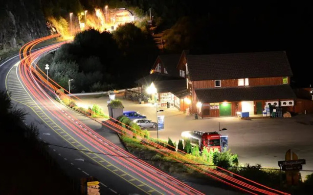 Åkrafjordtunet Fjord culture center