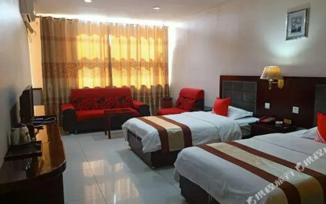 Yijia Business Hotel