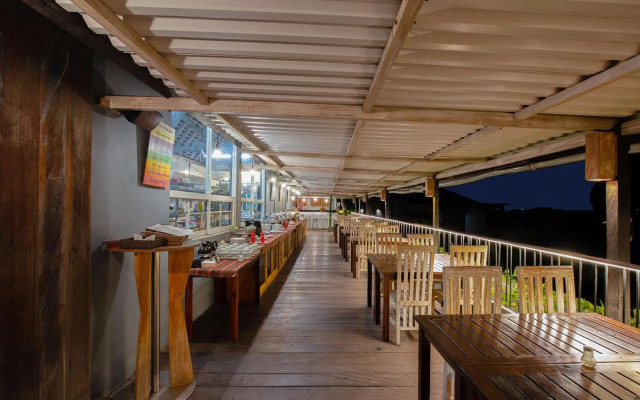 FRii Bali Echo Beach