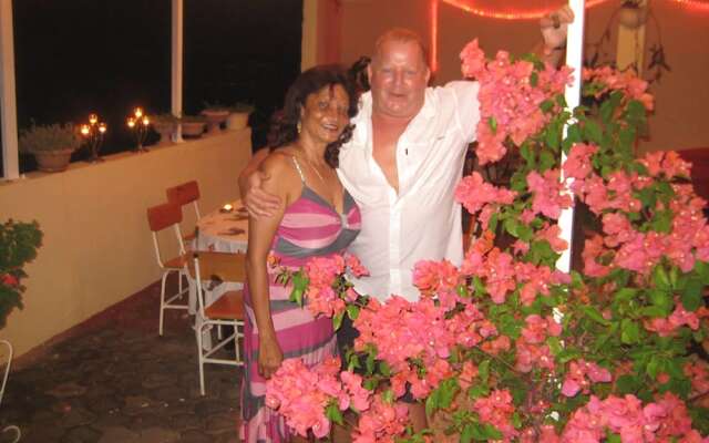 Le Cactus Guesthouse