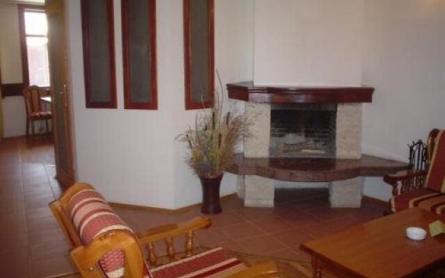 Glazne Hotel