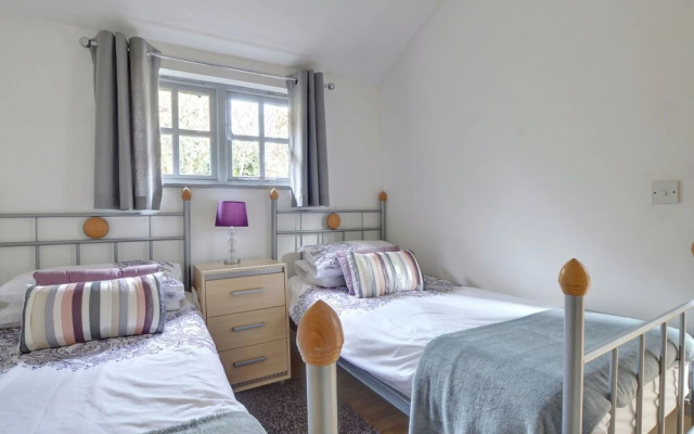 Cozy Holiday Home in Frittenden Kent With Garden