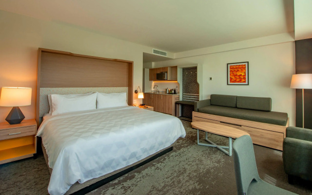 Holiday Inn Hotel & Suites Merida La Isla by IHG