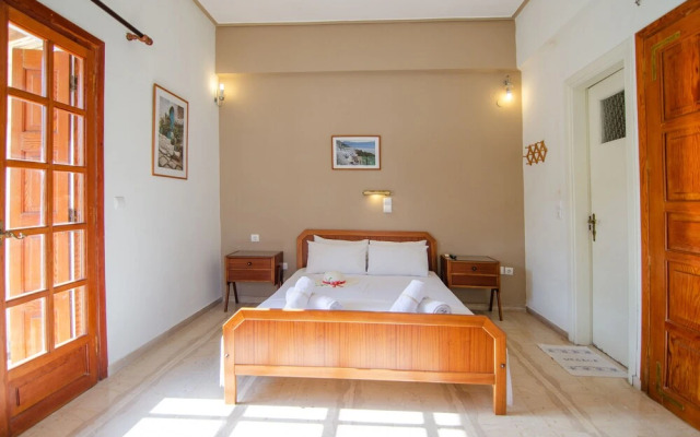 Almira Inn