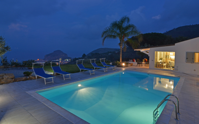 Villa Splendida 8 in Cefalù