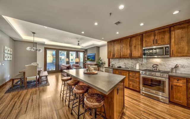 Steps From Heavenly Village & Gondola-luxury 3br 3 Bedroom Condo by RedAwning