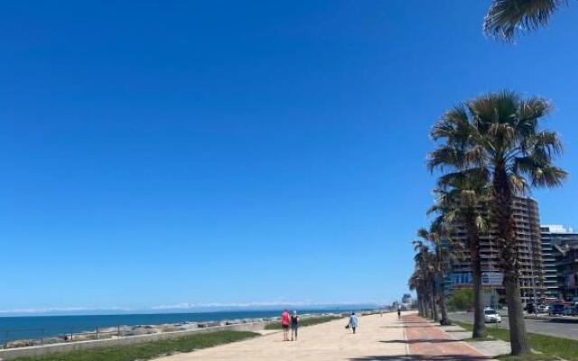 Cozy studio serviced apartment in Batumi Aqua Hotel