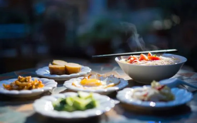 Ruyuan Mansion · Lijiang Naxi Style Garden