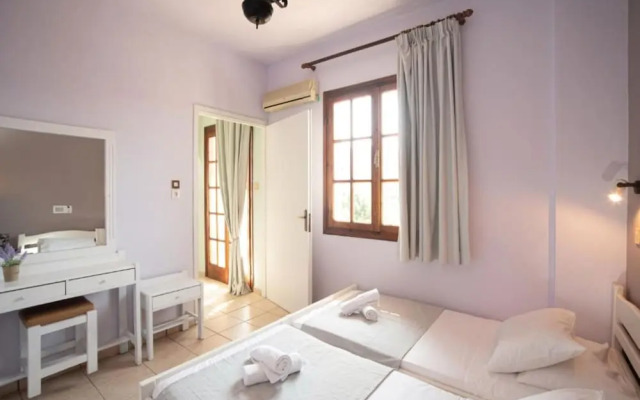 Alexandra Apartments Stalis by Estia