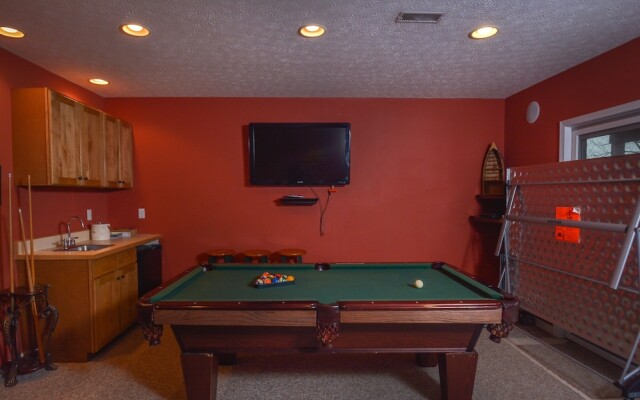 Wispering Waters 5 Bedroom House