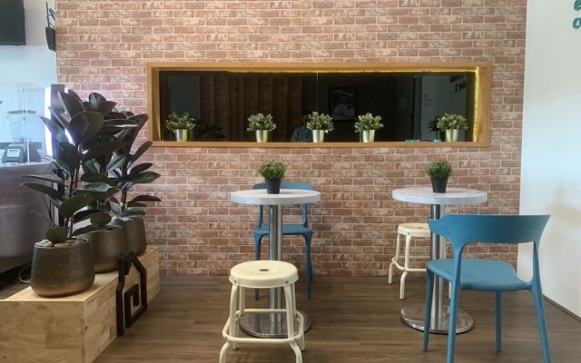 HOMEY-Don Mueang Airport Hostel