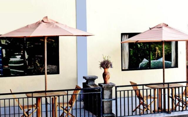 Madu Sari Hotel & Restaurant