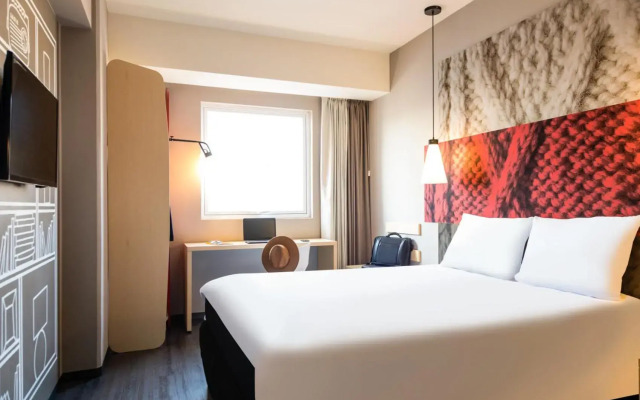 ibis Mazatlán Marina