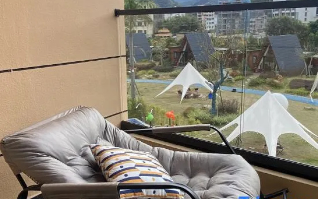Zijin Jiuhe Hot Spring Bed and Breakfast
