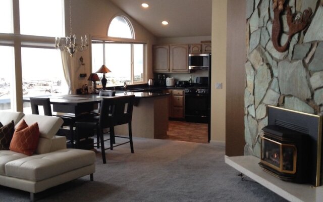 Camano Island Waterfront Vacation Rental