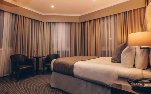 County Hotel & County Aparthotel Newcastle