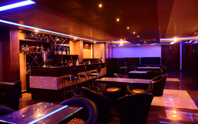 OYO 11517 Hotel Eleven 43