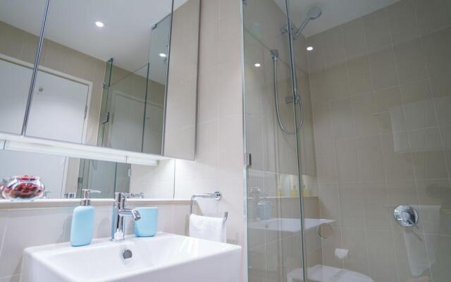 Melbourne Private Apartments - Collins Street