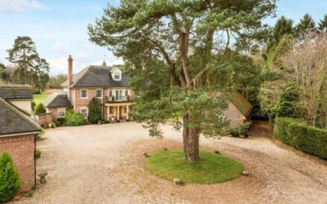 Redbrick Serviced Apartments - Sherwood House