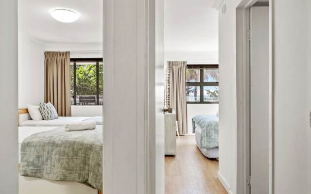 Spinnaker Apt 6- Mooloolaba Beach