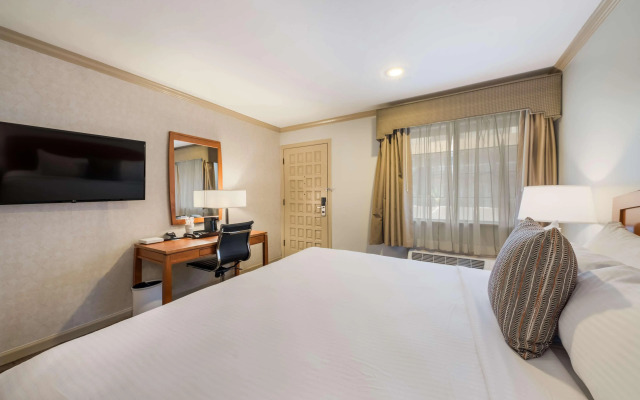 SureStay Plus Hotel by Best Western Mountain View