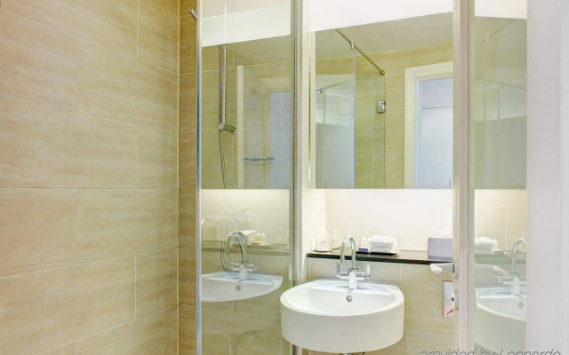 Apex Haymarket Hotel
