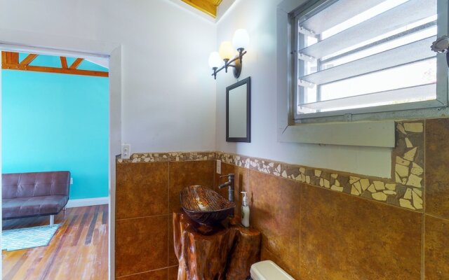Caye Caulker Cabanas