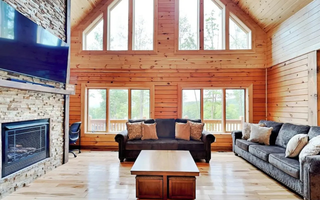 Fortune Mountain Retreat