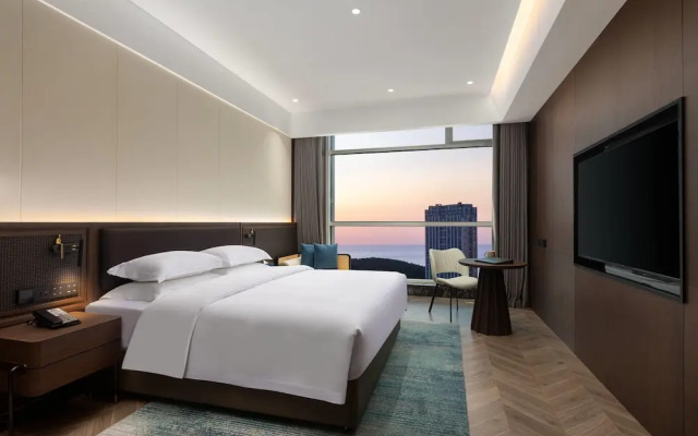 Days Hotel By Wyndham Weihai Huoju Eight Street