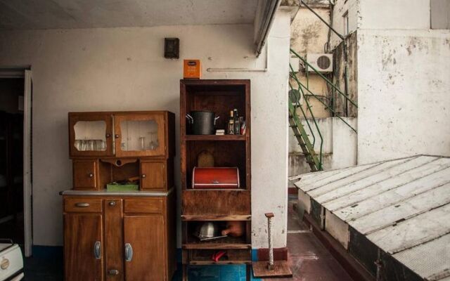 Charming Service Quarters In Mansion In San Telmo