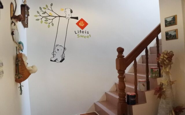 Little Guest House