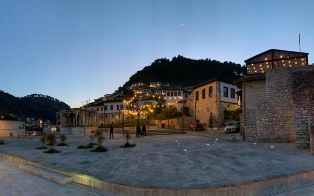 Arben Qemeri Guest House