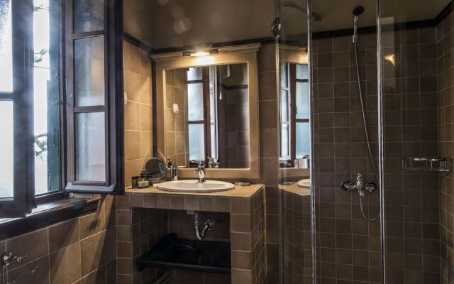 Arxontiko Mytilineou Skretaion