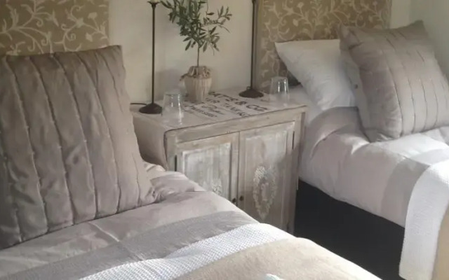 Ivydene House B&b
