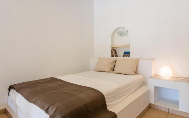 Mylopotas Apartments with Sea View I